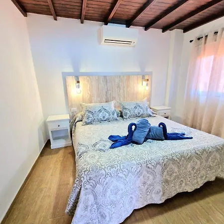 Holiday home Giovanni & Rosa B Icod De Vinos By Hrtenerife Net