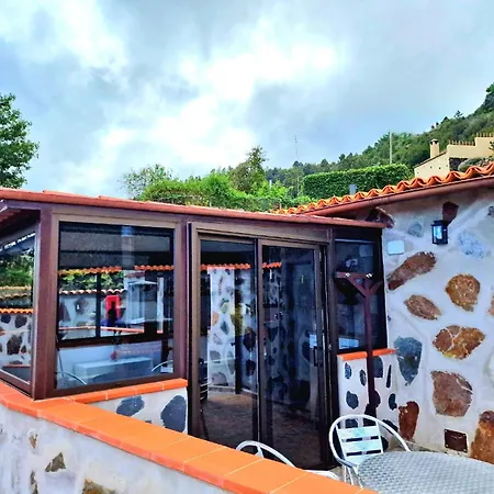 Giovanni & Rosa B Icod De Vinos